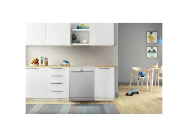 Πλυντήριο Πιάτων Indesit D2F HK26 S Πλυντήριο Πιάτων Indesit D2F HK26 S