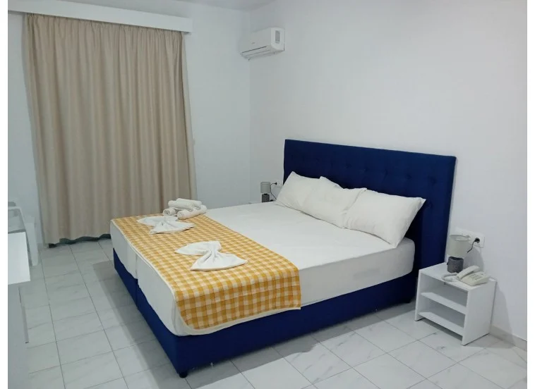 Royal Blue & Island White Royal Blue & Island White