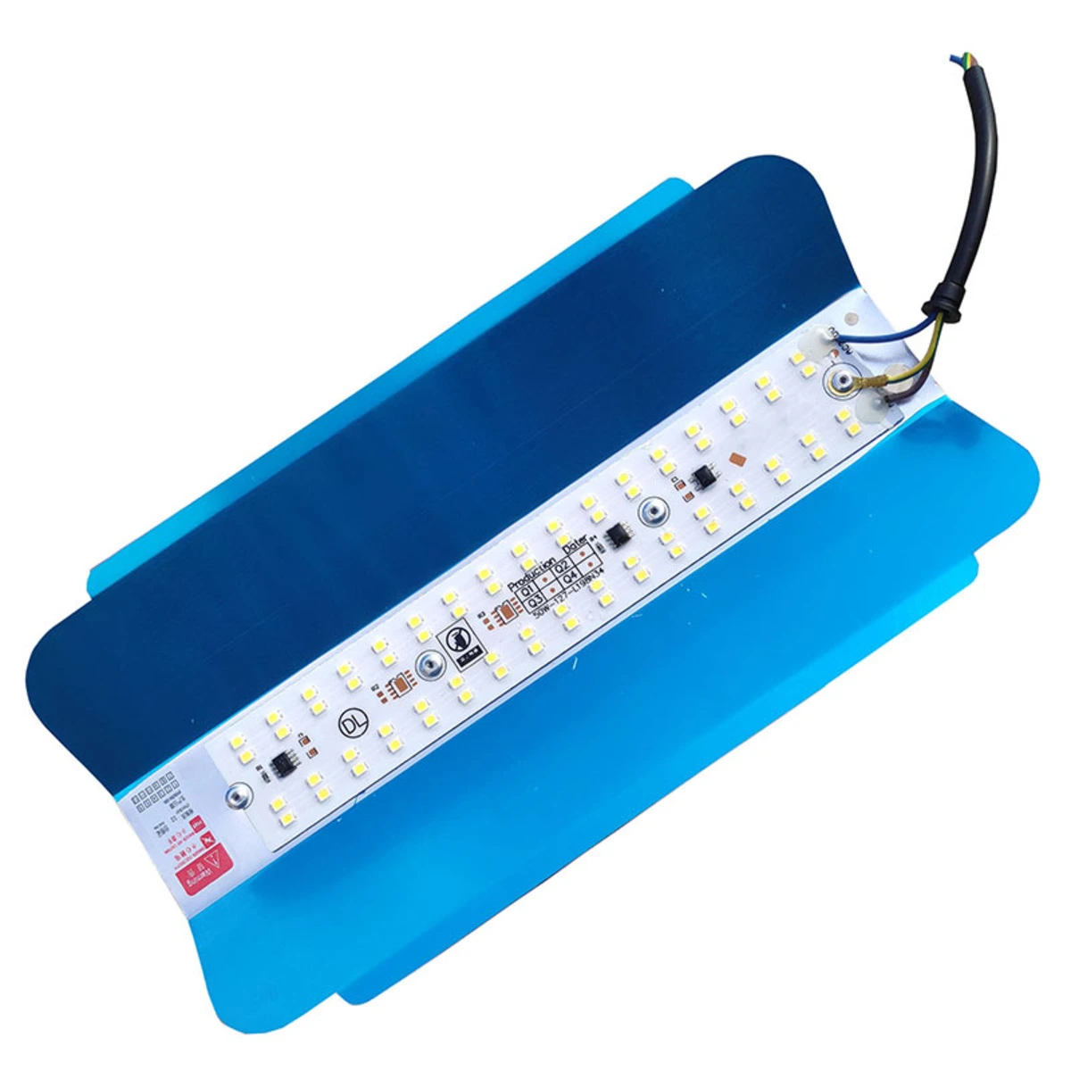 Εξωτερικός προβολέας 50W 3000K IP61 220v αντι-κεραυνικός (4000V) χωρίς βάση